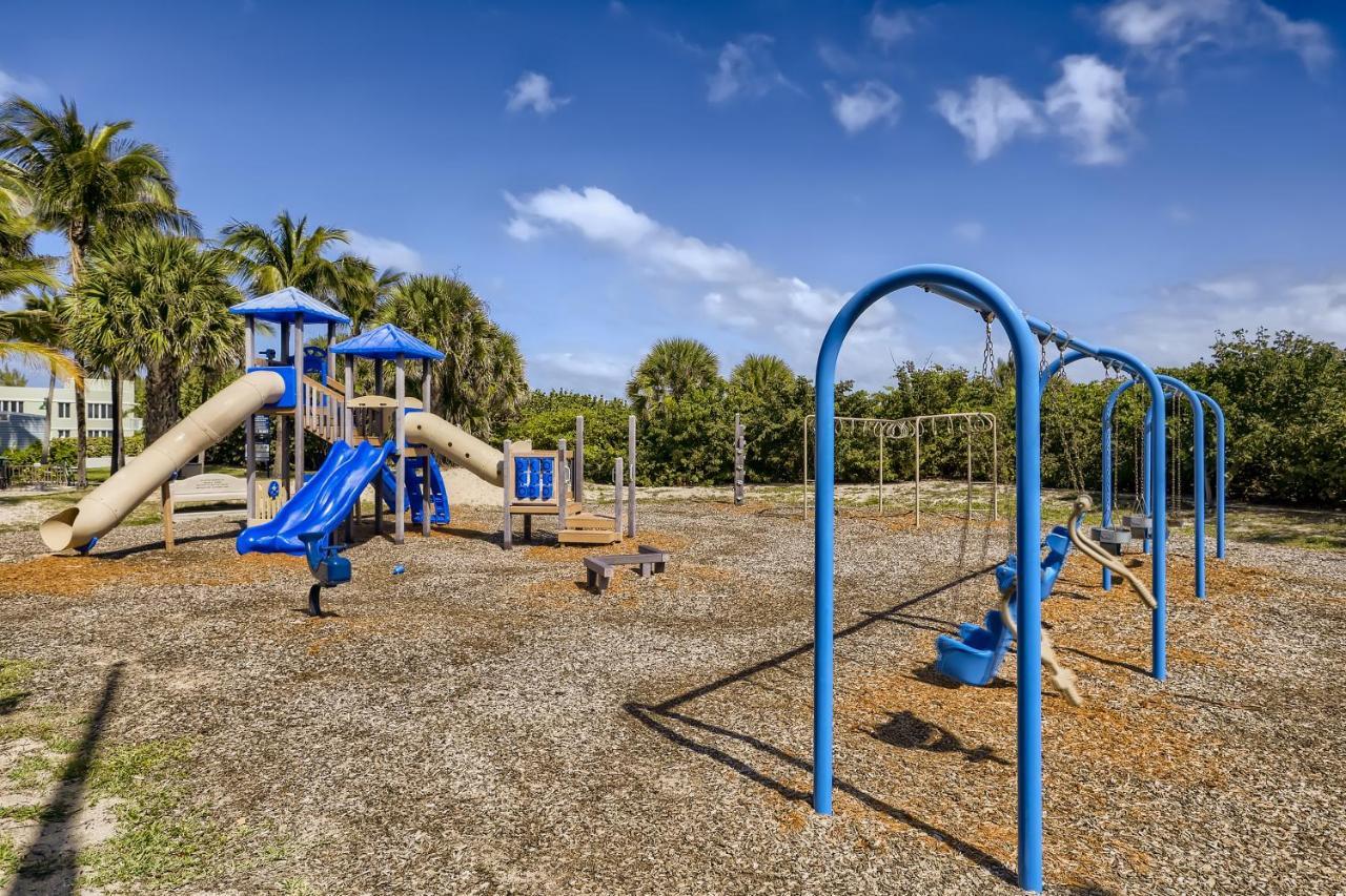 Singer Island Stunner 2 Br Aparthotel Palm Beach Shores Exteriör bild