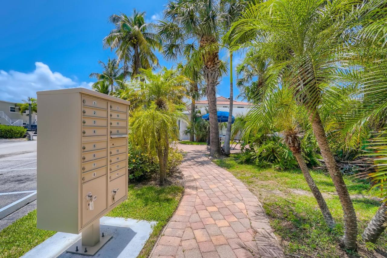 Singer Island Stunner 2 Br Aparthotel Palm Beach Shores Exteriör bild